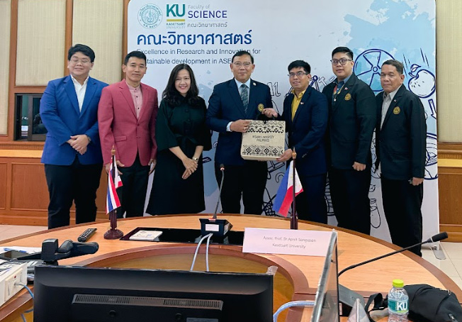 Misamis University Goes to Kasetsart University, Bangkok, Thailand: The College of Arts and Sciences Benchmarking Activity and Faculty Mobility